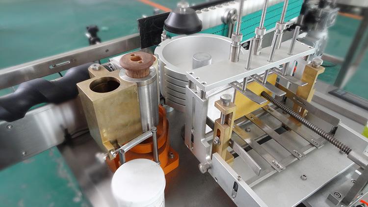 Machine à étiqueter complètement automatique d'étiquette de papier de colle humide pour le produit d'alcool